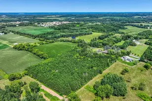 5892 Graff Rd, Eau Claire, WI 54701 - Photo 18