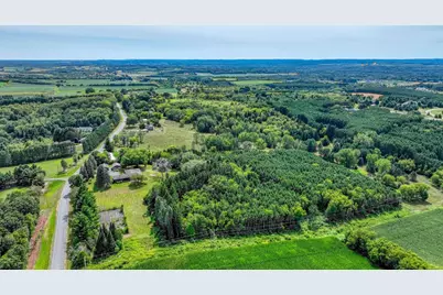 5892 Graff Road, Eau Claire, WI 54701 - Photo 16