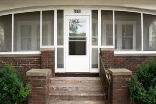 1112 S Barstow St, Eau Claire, WI 54701 - Photo 2