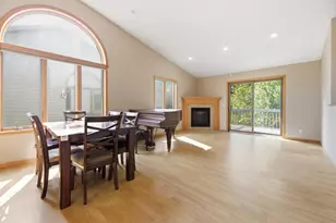 160 Janet Marie Ln, Winona, MN 55987 - Photo 4