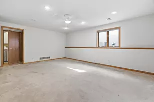 160 Janet Marie Ln, Winona, MN 55987 - Photo 16