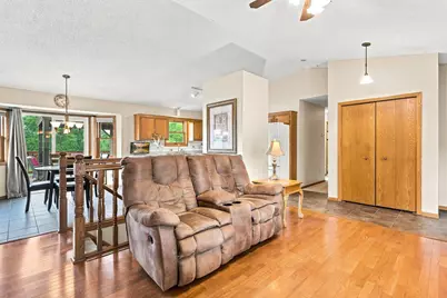 17314 Greentree Path, Lakeville, MN 55044 - Photo 4
