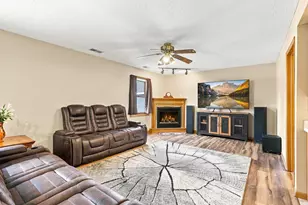 17314 Greentree Path, Lakeville, MN 55044 - Photo 26