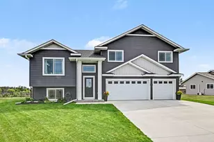 413 Highland Dr, Ellsworth, WI 54011 - Photo 2