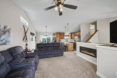 413 Highland Drive, Ellsworth, WI 54011 - Photo 8