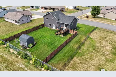 413 Highland Drive, Ellsworth, WI 54011 - Photo 4