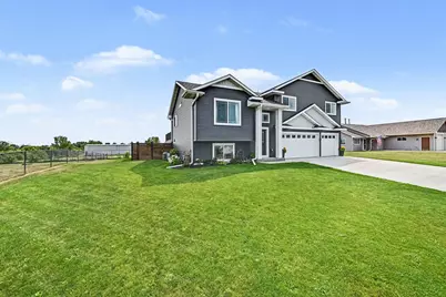 413 Highland Drive, Ellsworth, WI 54011 - Photo 36