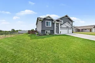413 Highland Dr, Ellsworth, WI 54011 - Photo 36