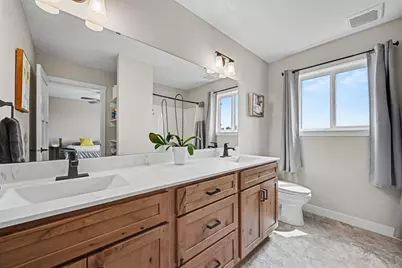 413 Highland Drive, Ellsworth, WI 54011 - Photo 18