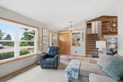 9005 Jensen Avenue S, Cottage Grove, MN 55016 - Photo 8