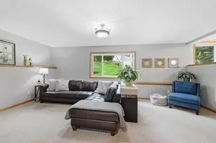 9005 Jensen Ave S, Cottage Grove, MN 55016 - Photo 12
