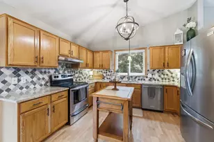 9005 Jensen Ave S, Cottage Grove, MN 55016 - Photo 4
