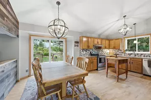 9005 Jensen Ave S, Cottage Grove, MN 55016 - Photo 4
