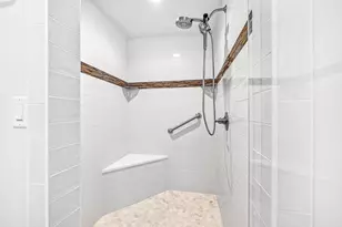 8602 Maynard Pl, Duluth, MN 55808 - Photo 18