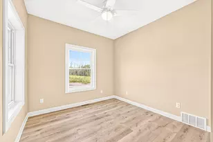 8602 Maynard Pl, Duluth, MN 55808 - Photo 16