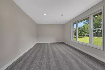 1060 44th Street SE, Willmar, MN 56201 - Photo 4