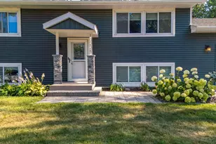 10225 99th Ave N, Maple Grove, MN 55369 - Photo 10