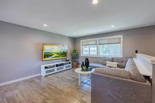 10225 99th Ave N, Maple Grove, MN 55369 - Photo 2