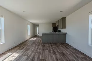 218 8th St NW, Dilworth, MN 56529 - Photo 4