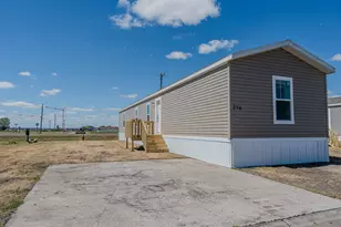 218 8th St NW, Dilworth, MN 56529 - Photo 1