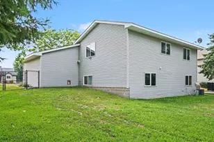 2739 233rd Ln NW, Saint Francis, MN 55070 - Photo 24