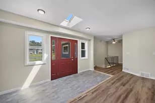 7101 Willow Rd, Maple Grove, MN 55369 - Photo 14