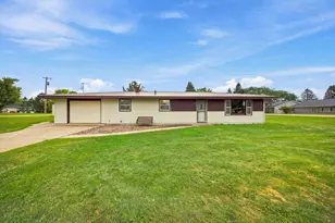 202 7th St, Pepin, WI 54759 - Photo 1