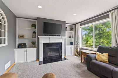 10579 Karston Avenue NE, Albertville, MN 55301 - Photo 8
