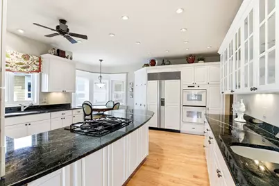 718 Widsten Circle, Wayzata, MN 55391 - Photo 16