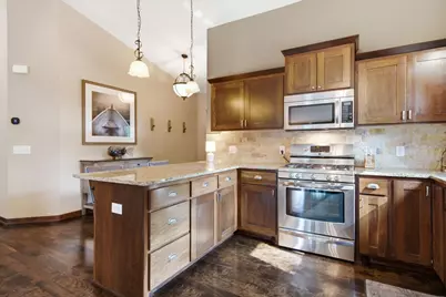 1501 Comstock Lane N, Plymouth, MN 55447 - Photo 14