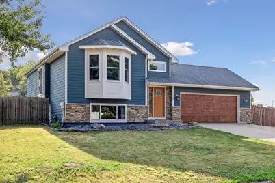 10902 Idaho Avenue N, Champlin, MN 55316 - Photo 2