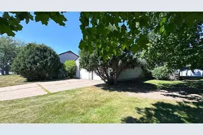 410 1st Street NW, Aitkin, MN 56431 - Photo 4