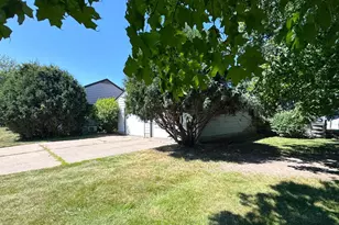 410 1st St NW, Aitkin, MN 56431 - Photo 4