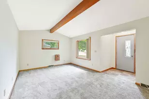 214 4th St NE, Barnesville, MN 56514 - Photo 2