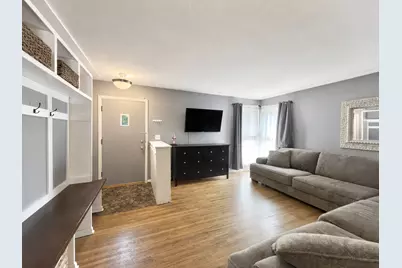 5309 James Avenue N, Brooklyn Center, MN 55430 - Photo 2