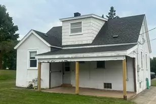 622 4th St, Nashwauk, MN 55769 - Photo 2