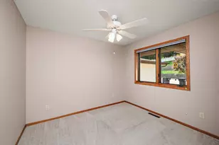 660 Riverview Dr, Monticello, MN 55362 - Photo 24
