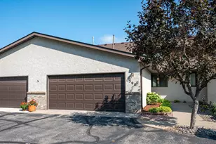 660 Riverview Dr, Monticello, MN 55362 - Photo 1