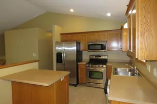 652 7th St SW, Pine Island, MN 55963 - Photo 14