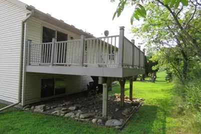 652 7th Street SW, Pine Island, MN 55963 - Photo 10