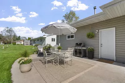 616 Elm Avenue SE, Montgomery, MN 56069 - Photo 26