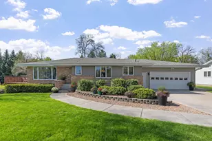 616 Elm Ave SE, Montgomery, MN 56069 - Photo 32