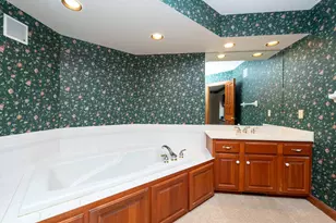 7020 24th St N, Oakdale, MN 55128 - Photo 20