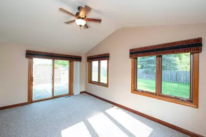 7020 24th Street N, Oakdale, MN 55128 - Photo 18