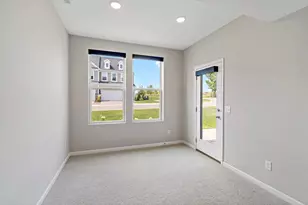 11263 Crestbury Dr, Woodbury, MN 55129 - Photo 12