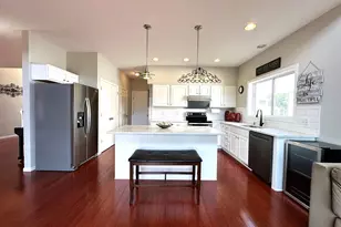8497 Savanna Oaks Ln, Woodbury, MN 55125 - Photo 20