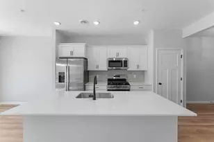 679 Tulare Ter, Newport, MN 55055 - Photo 2