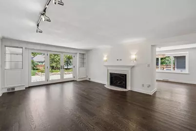 5404 Interlachen Boulevard, Edina, MN 55436 - Photo 4