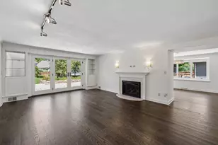 5404 Interlachen Blvd, Edina, MN 55436 - Photo 4