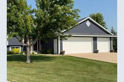 602 25th Court NE, Waseca, MN 56093 - Photo 2
